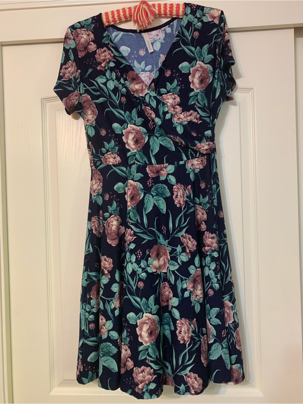 Gilli Navy Floral Midi Dress with Green Leaves and Blush Roses